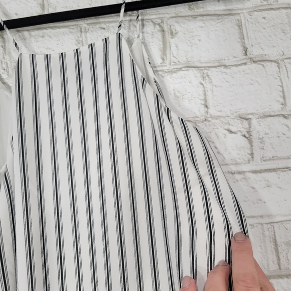 Jasmine and Juliana stripe tank - Picture 12 of 14